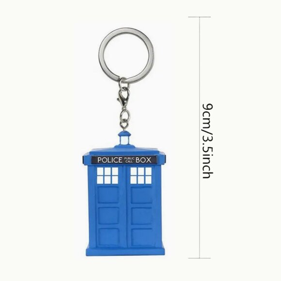 Funko Pop Doctor Who Tardis Pocket Keychain w/ Free Tardis Enamel Pin - Picture 2 of 3